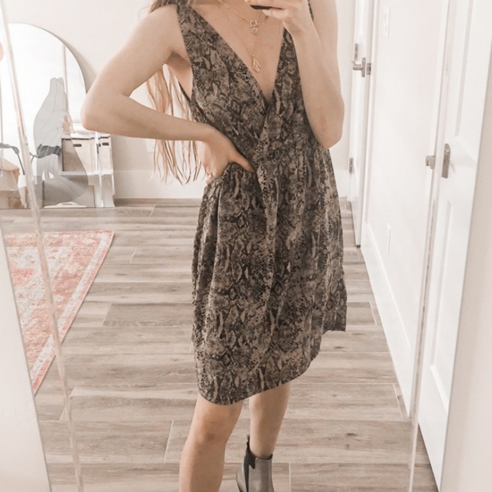 💥3 for $15💥 Converse dress